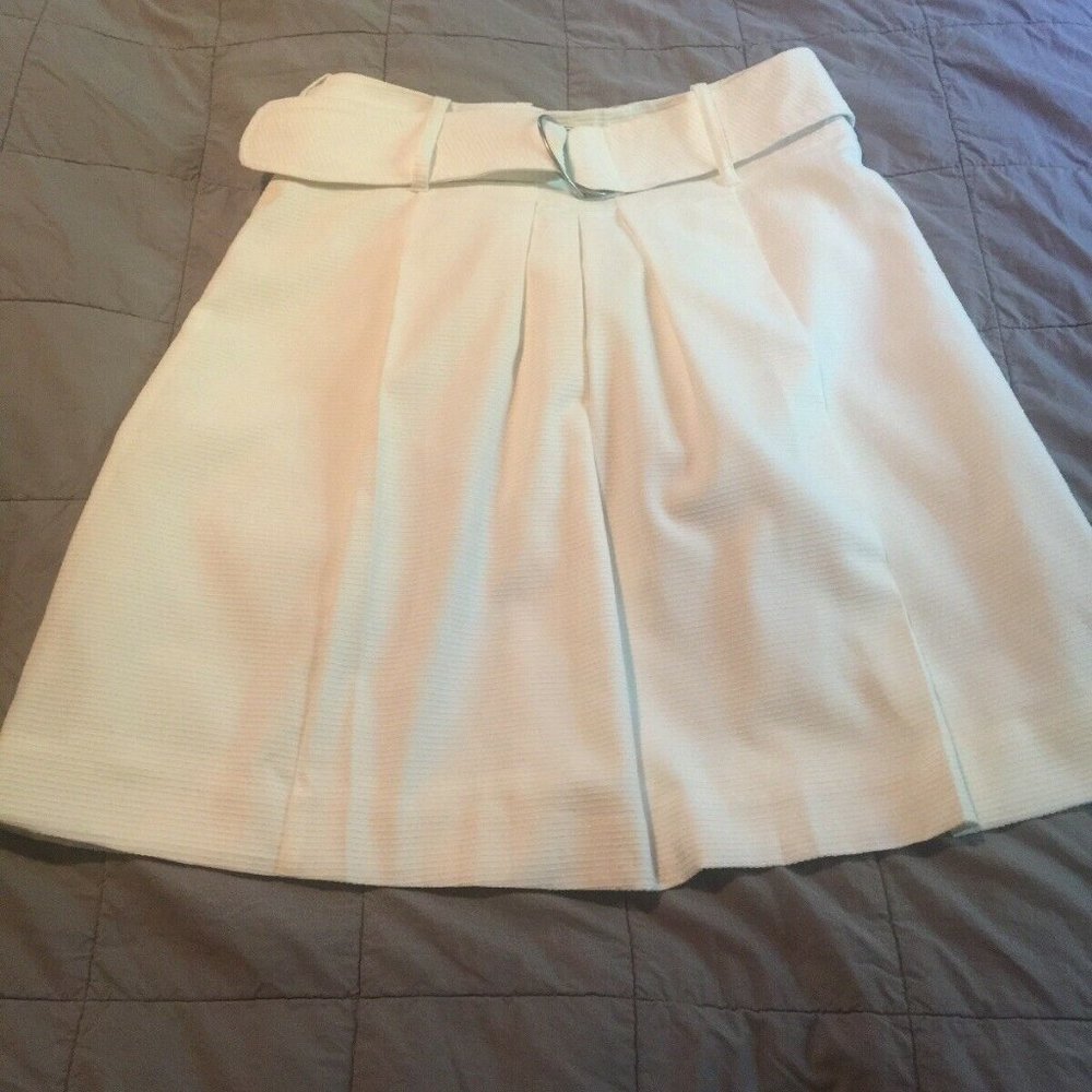 Essentials By ABS White Pleated A Line Skirt 10